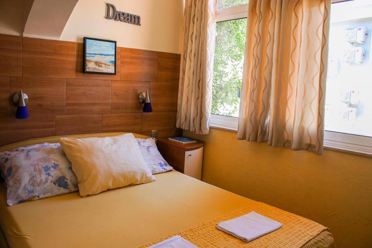 Apartments Markov Zadar Bagian luar foto